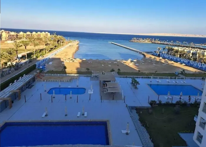 Luxury With Sea View شقة الغردقة